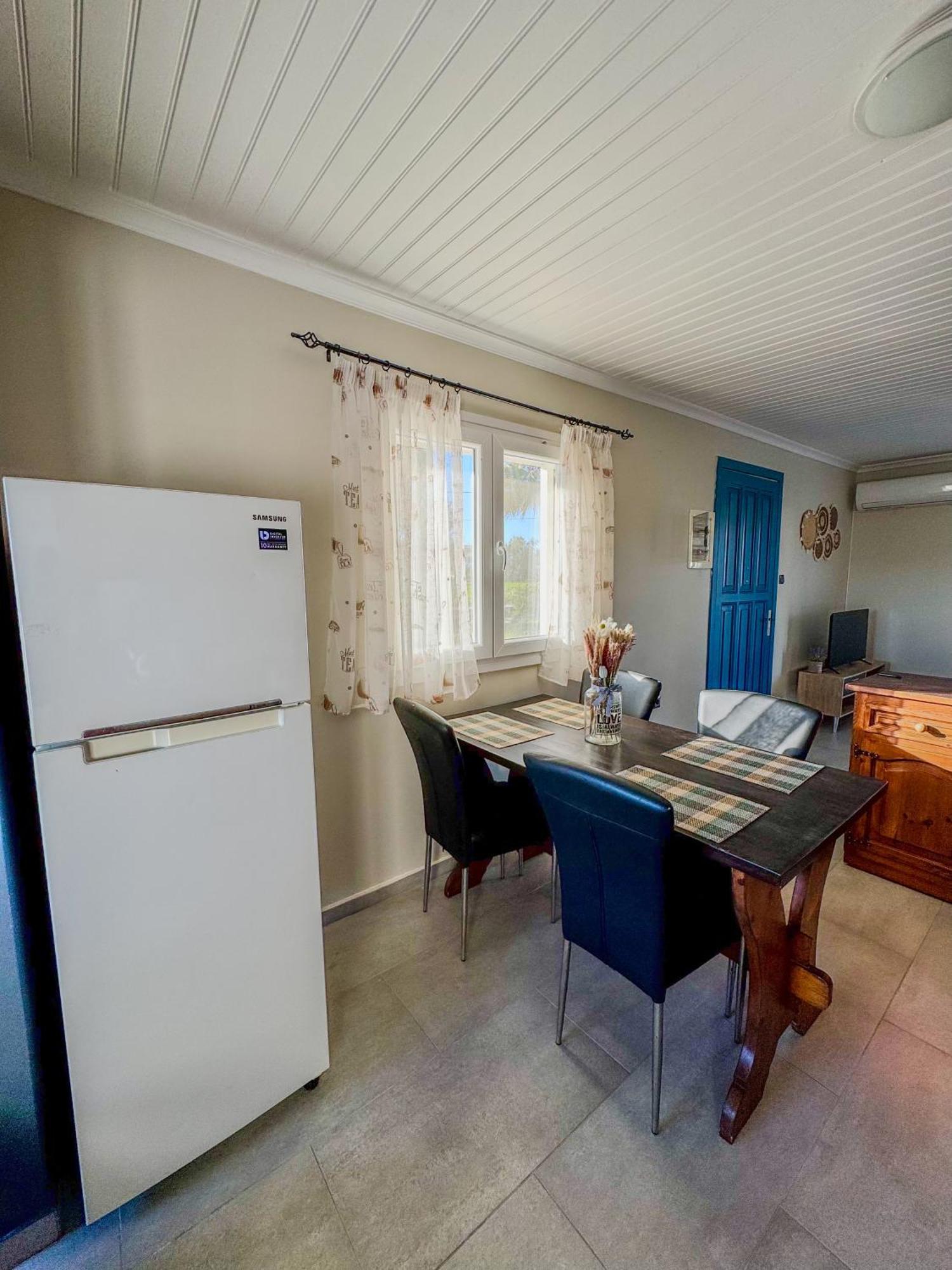 Beachlife: The Bungalow Marmari  Eksteriør billede